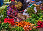Maya-Frau verkauft Gemüse (Foto: Guillén Pérez/flickr) Guatemala
