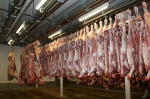 Deutsche Schlachthöfe produzierten 2019 etwas weniger Fleisch (Foto: CC0) SChlachthof