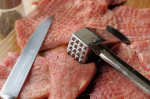Etwas weniger Fleisch landete 2017 auf deutschen Tellern (Foto: CC0) Fleisch