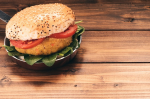 Plant-based burger (Photo: CC0) burg