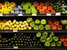 Bio muss nicht teuer sein (Photo: Cindy Cornett Seigle) Organic